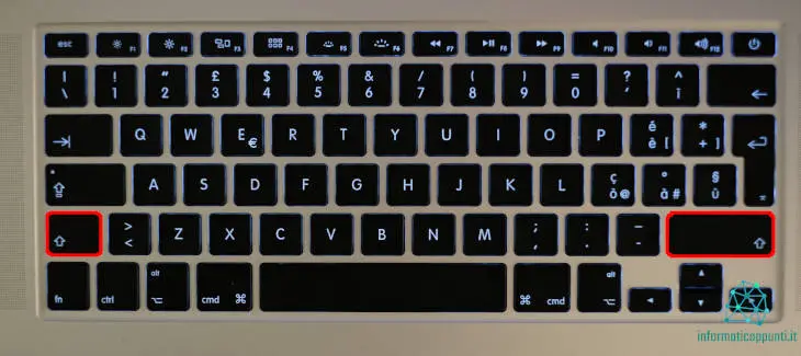 Posizione dei tasti shift sulla tastiera di un mac